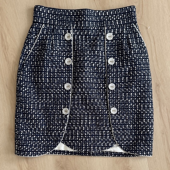 Cynthia Steffe Dresses & Skirts - 🔖Cynthia Steffe Navy and White Mini Skirt